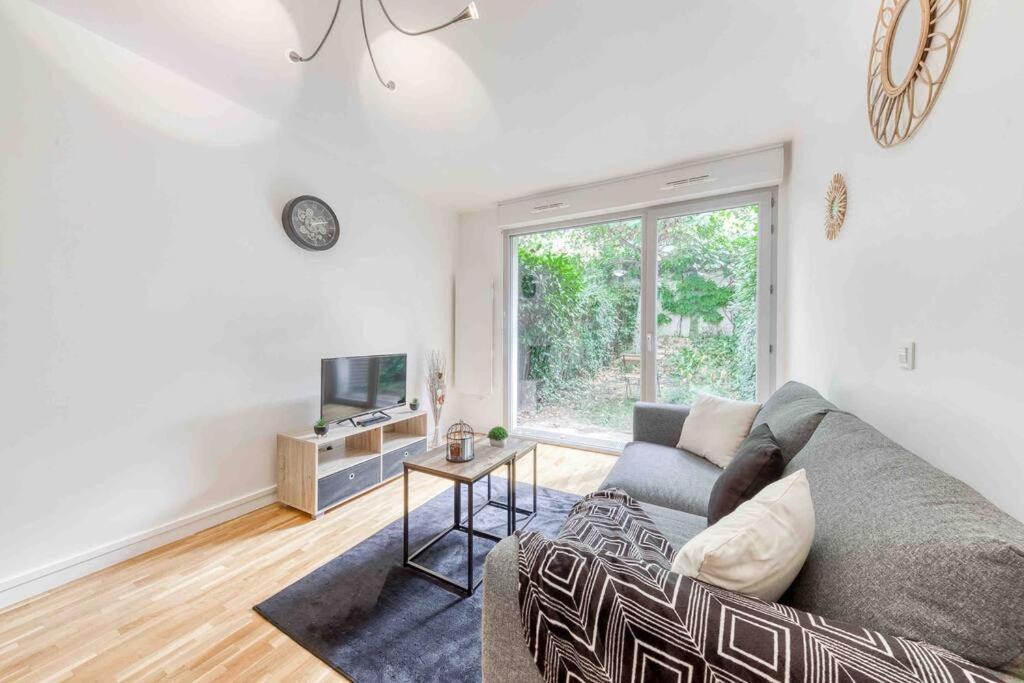 Appartement Moderne, Metro 7, Parking Et Jardin Villejuif Buitenkant foto